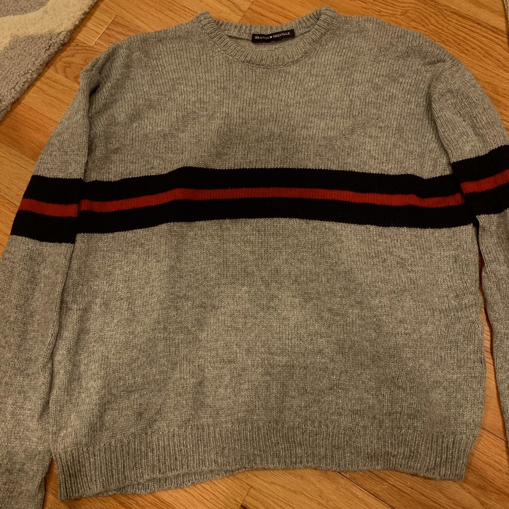 Brandy Melville Pullover Sweater